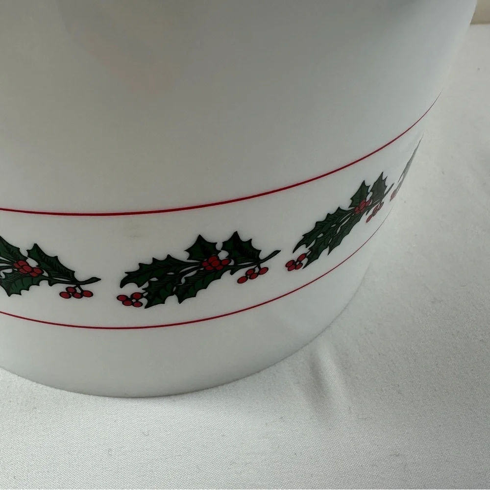 Vintage Libbey Holly Berry Ice Bucket 3 Qt Christmas Holiday Barware MCM White